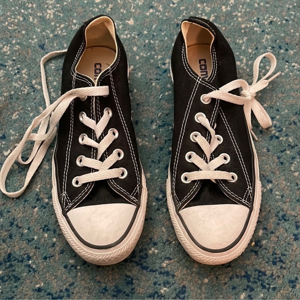 SOLD- Converse Black and White Women's Sneakers